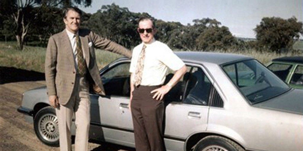 Mr Chapman with then Prime Minister Malcolm Fraser and the original Opel-based Holden Commodore